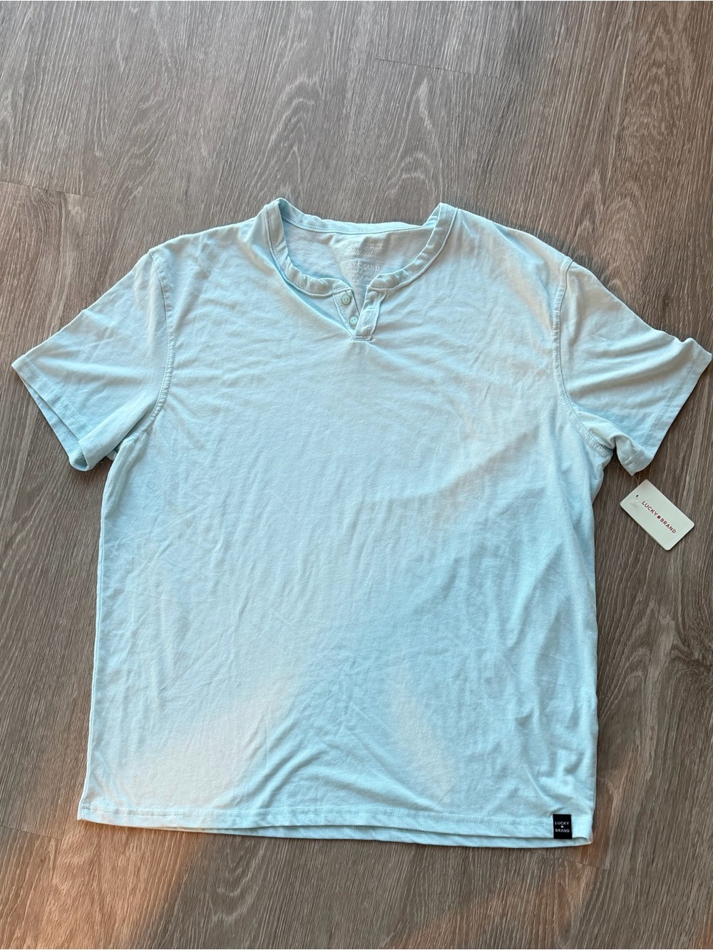 Lucky Brand Men's Light Blue Short-Sleeve Henley T-Shirt
